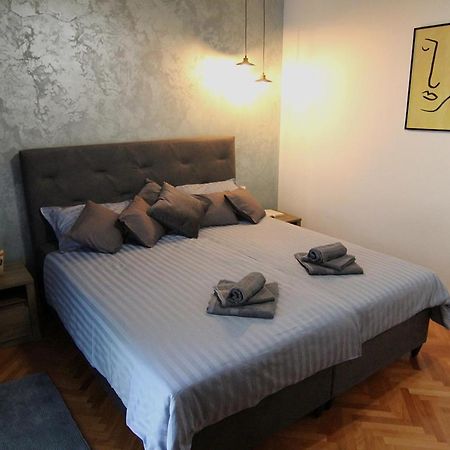 Appartement Apartman Stella Veruda à Pula Extérieur photo