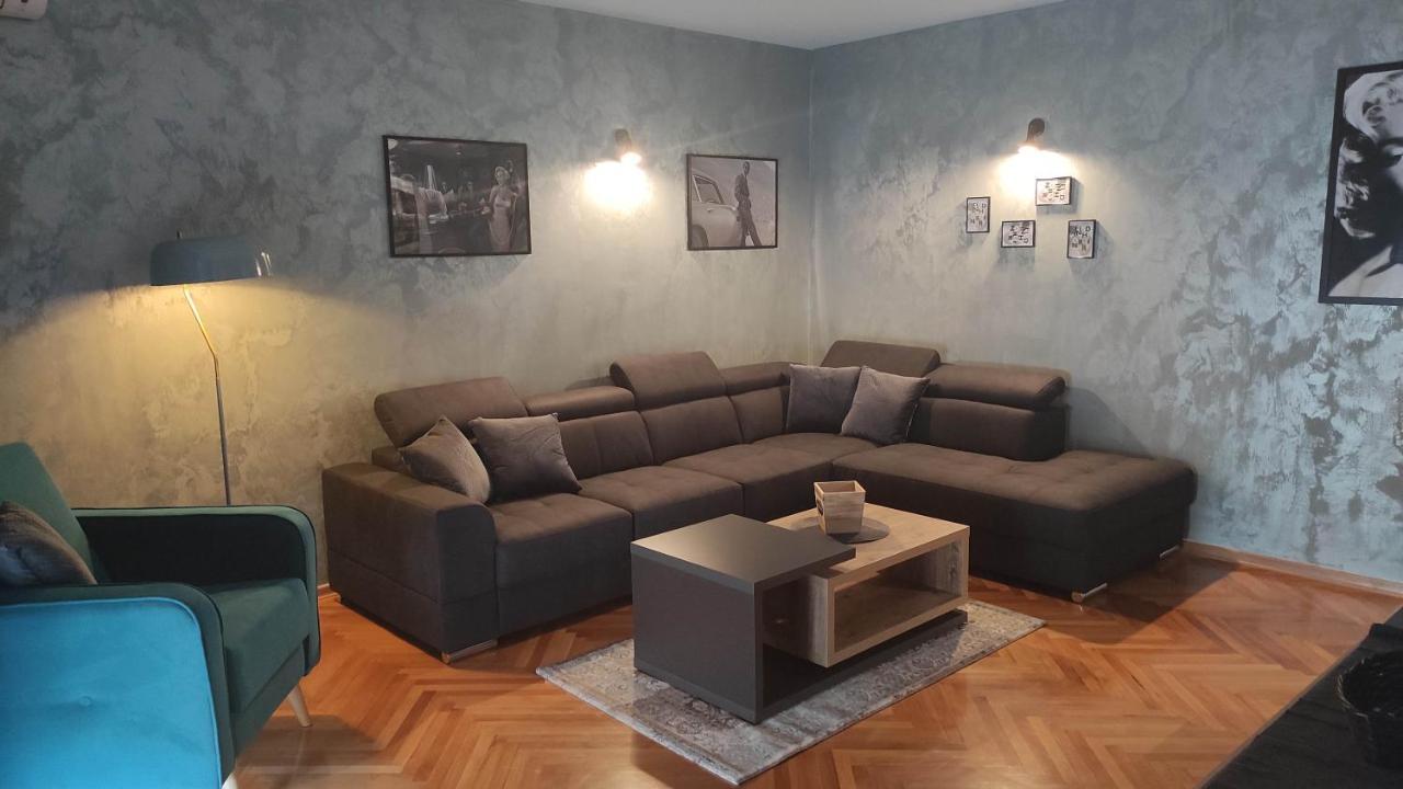 Appartement Apartman Stella Veruda à Pula Extérieur photo