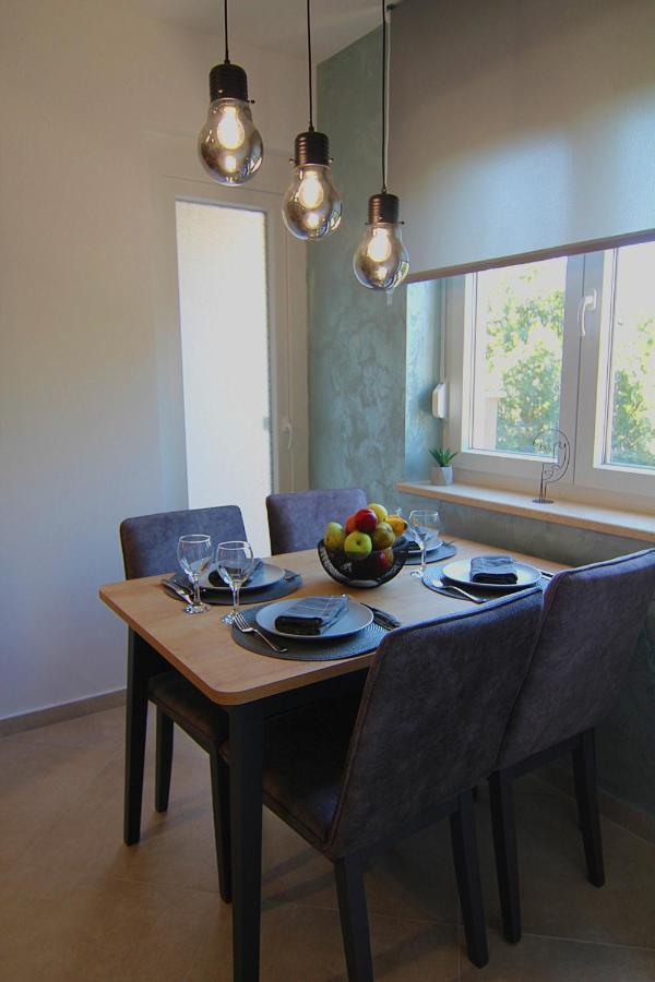 Appartement Apartman Stella Veruda à Pula Extérieur photo