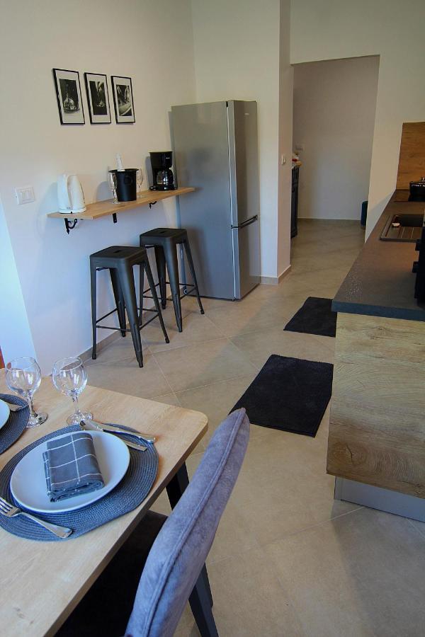 Appartement Apartman Stella Veruda à Pula Extérieur photo